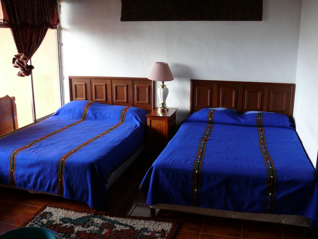 Hotel Playa Linda Panajachel Bilik gambar