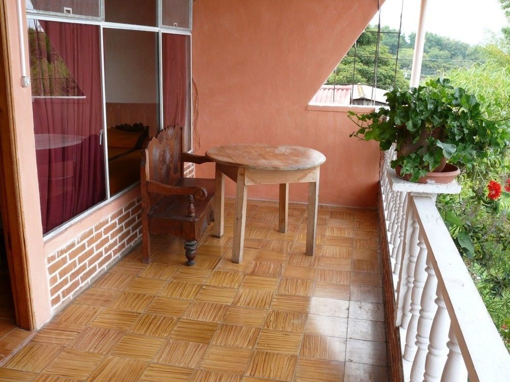 Hotel Playa Linda Panajachel Luaran gambar
