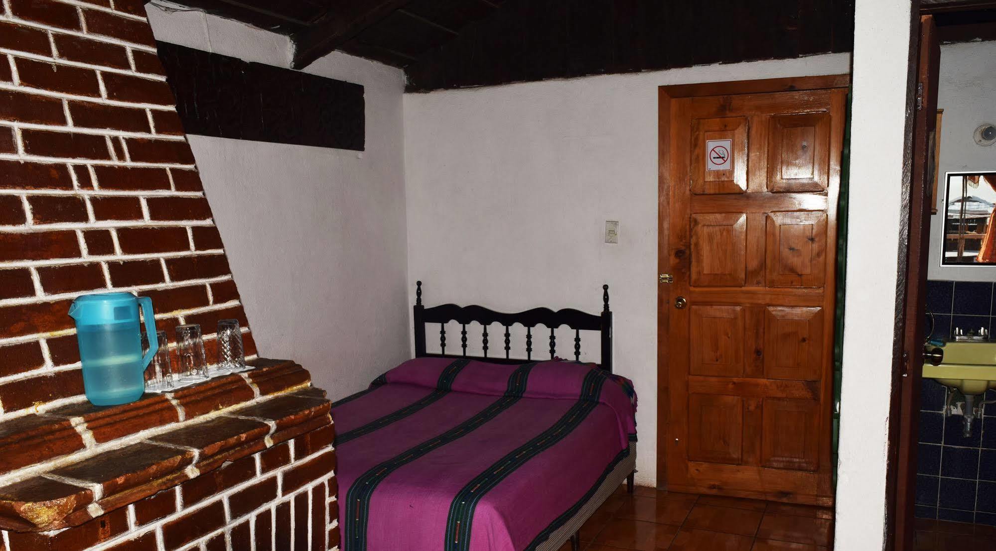 Hotel Playa Linda Panajachel Luaran gambar